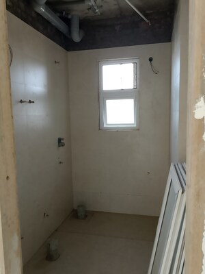 Room in 2 BHK Apartment at Omaxe Hazratganj Residency, Gomti Nagar – for Sale