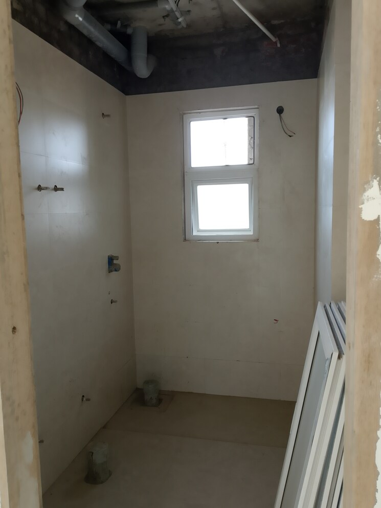 Room, omaxe-hazratganj-residency 2 Bedroom 1200 Sq.Ft. Apartment In Gomti Nagar Lucknow 9420687