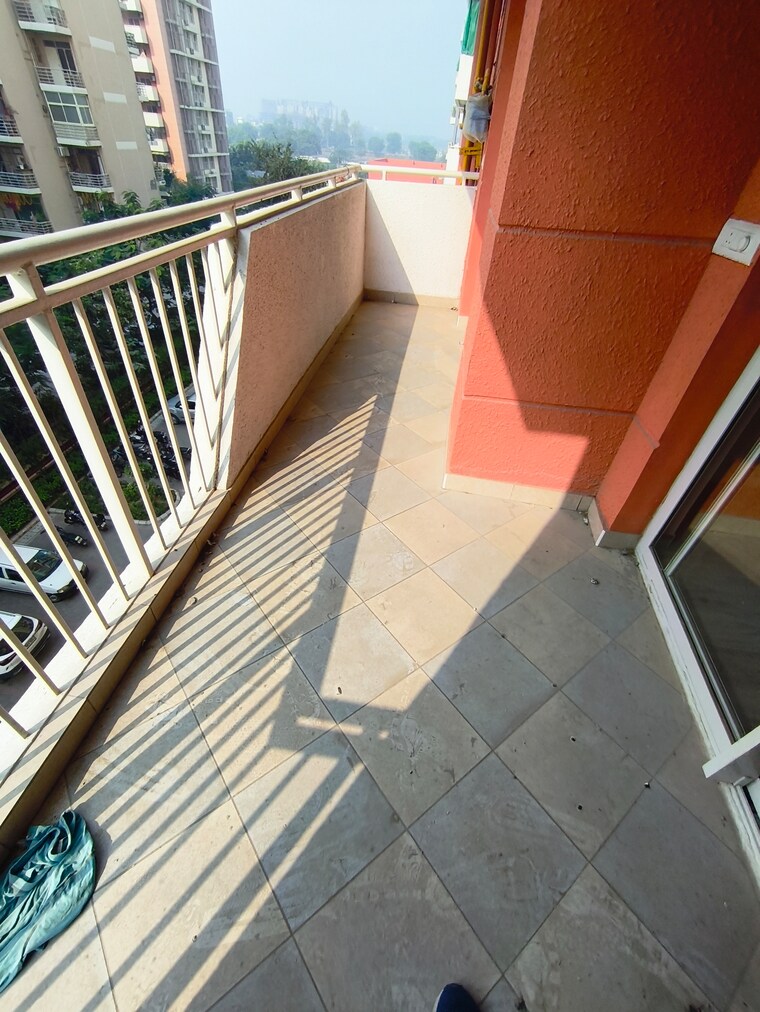 Balcony, ashiana-anmol-phase-2 2 Bedroom 1275 Sq.Ft. Apartment In Sohna Sector 33 Gurgaon 9420587