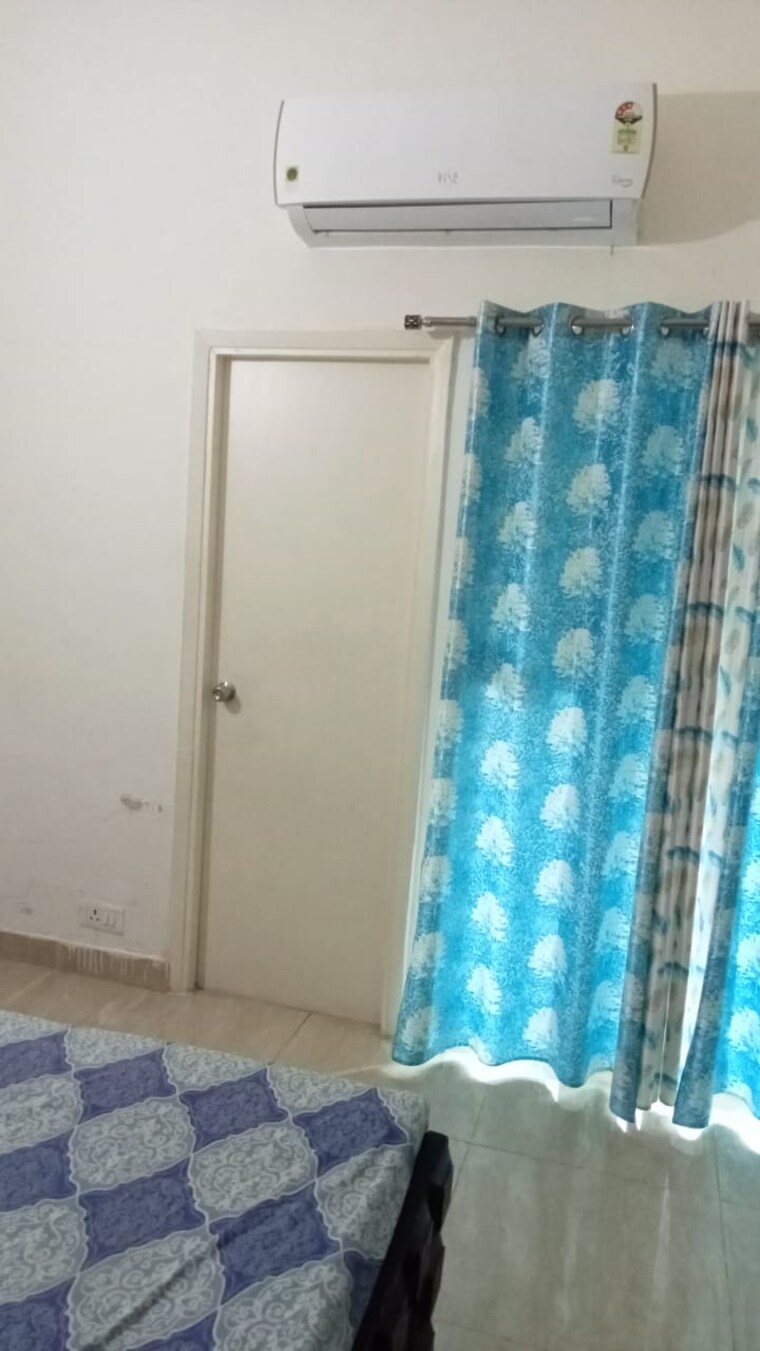 undefined, gaur-city-2-14th-avenue 1 Bedroom 530 Sq.Ft. Apartment In Sector 16c Greater Noida Greater Noida 9420591