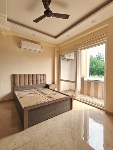 2 BHK Builder Floor For Rent in Sector 40