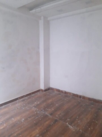 Room in 3 BHK Builder Floor at Vasundhara Sector 1 – for Sale