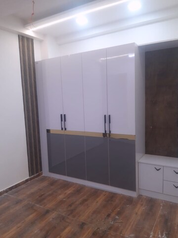 Room in 3 BHK Builder Floor at Vasundhara Sector 1 – for Sale