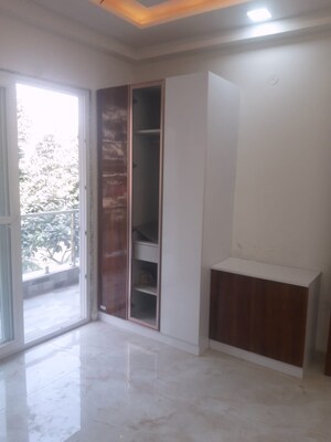 Room in 3 BHK Builder Floor at Vasundhara Sector 1 – for Sale
