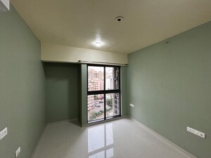 Room in 1 BHK Apartment at Lodha Casa Maxima, Mira Road – for Sale