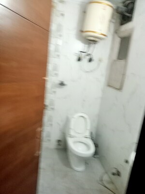Bathroom in 1 BHK Builder Floor at Maidan Garhi – for Rent