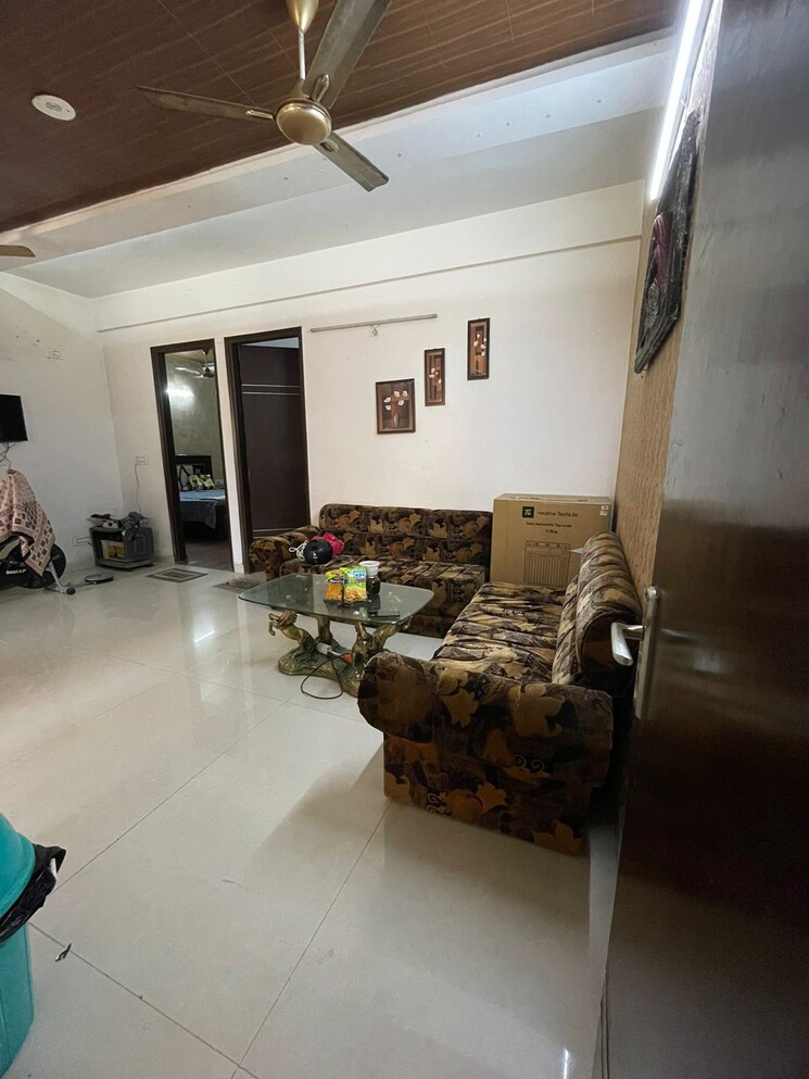 Living Room, motiaz-royal-citi 2 Bedroom 1350 Sq.Ft. Apartment In Ambala Highway Zirakpur 9420737