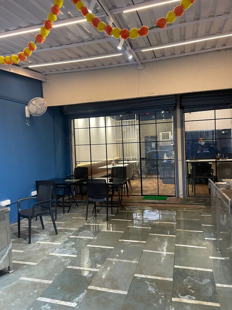 Gym, ashok-enclave-malad-west Commercial Shop 400 Sq.Ft. In Malad West Mumbai 9420911