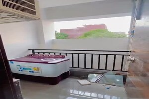 Bedroom in 1 RK Builder Floor at Chattarpur – for Rent