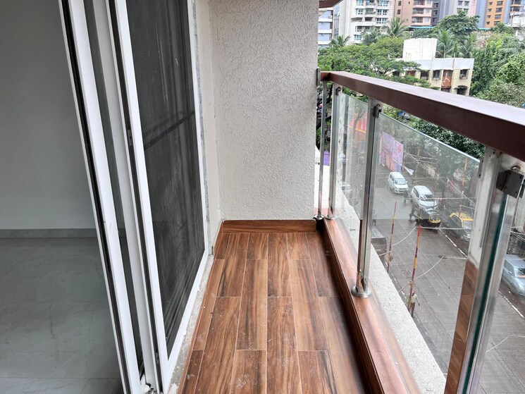 Balcony, vaibhav-queens-park 2 Bedroom 730 Sq.Ft. Apartment In Chembur Mumbai 9420840