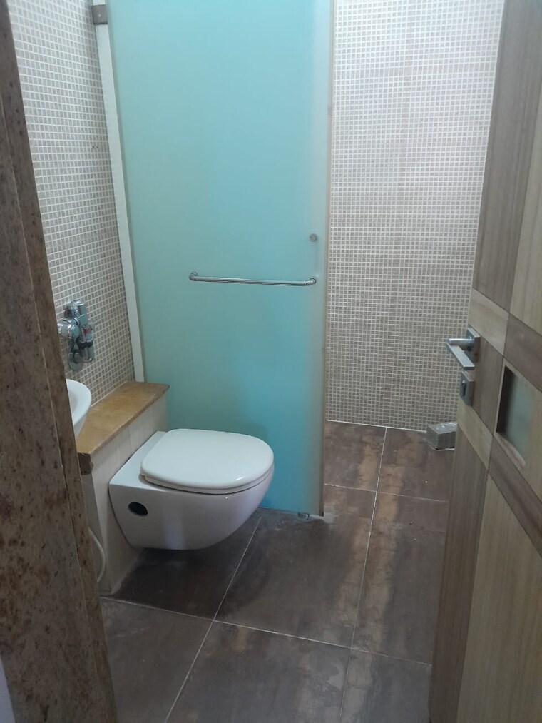 Bathroom, anand-park-aundh 3 Bedroom 3500 Sq.Ft. Villa In Aundh Pune 9421215