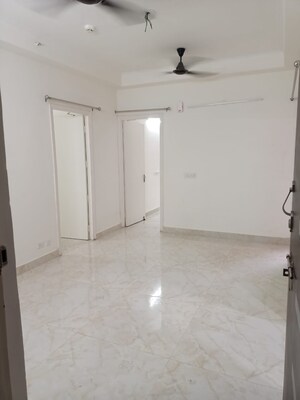Room in 3 BHK Apartment at Gaurs Siddhartham, Siddharth Vihar – for Sale