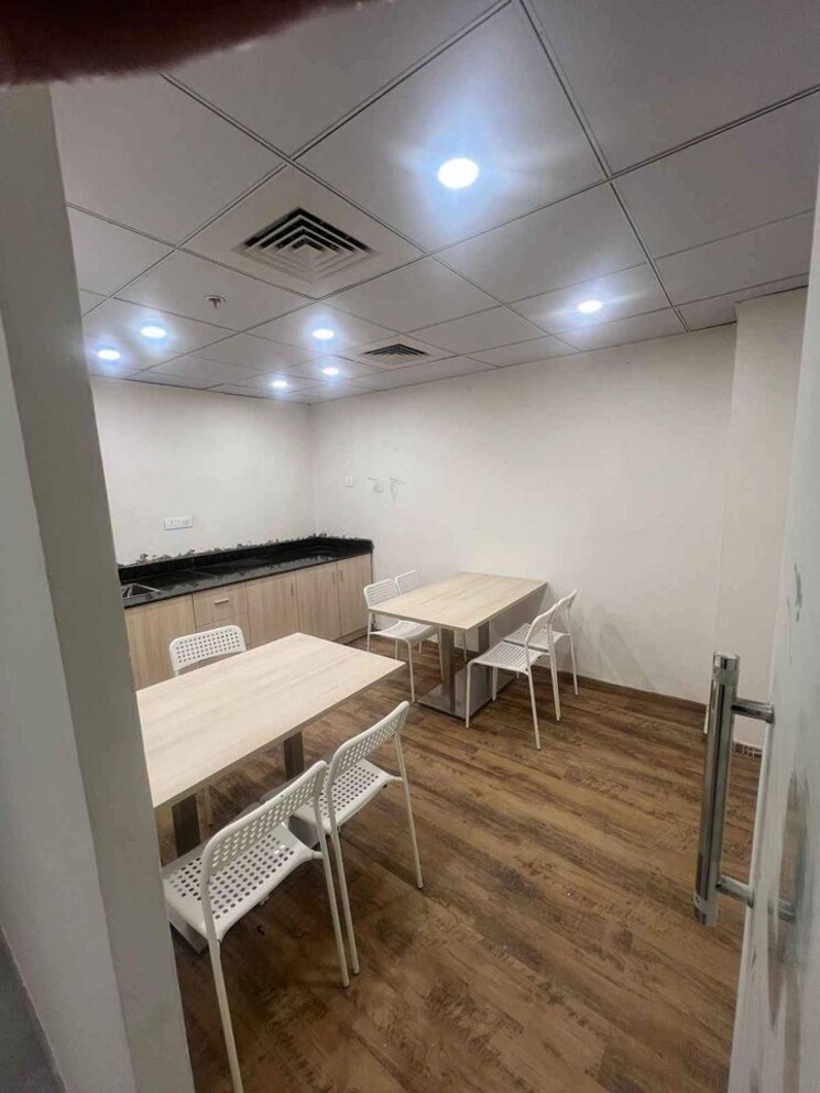 Team Area, ab road Commercial Office Space 1850 Sq.Ft. In Ab Road Indore 9420876