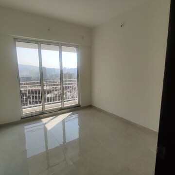 Room in 3 BHK Apartment at JP North Estella, Mira Road – for Rent