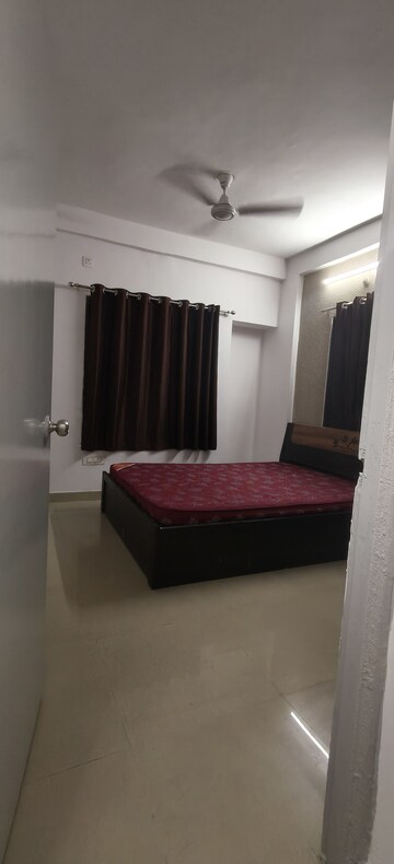 Bedroom in 2 BHK Apartment at New Khapri – for Rent