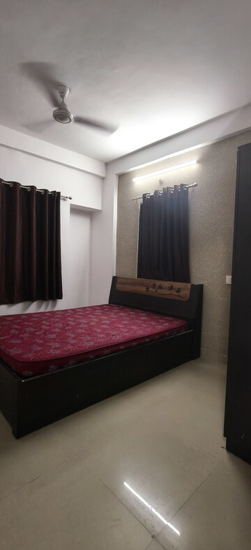 Bedroom in 2 BHK Apartment at New Khapri – for Rent