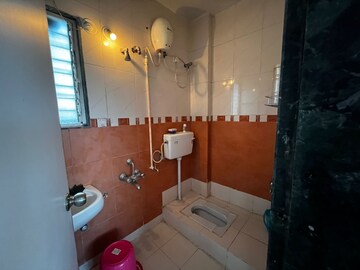 Bathroom in 2.5 BHK Builder Floor at Kothrud – for Sale