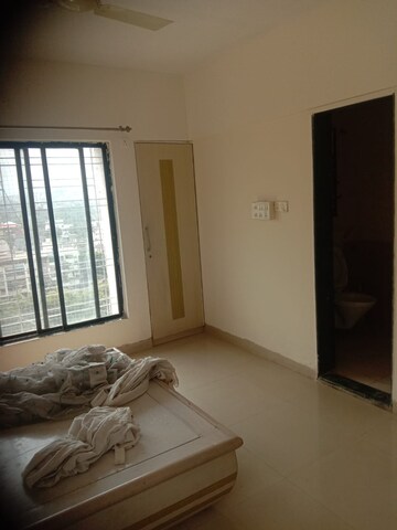 Room in 2.5 BHK Builder Floor at Kothrud – for Sale
