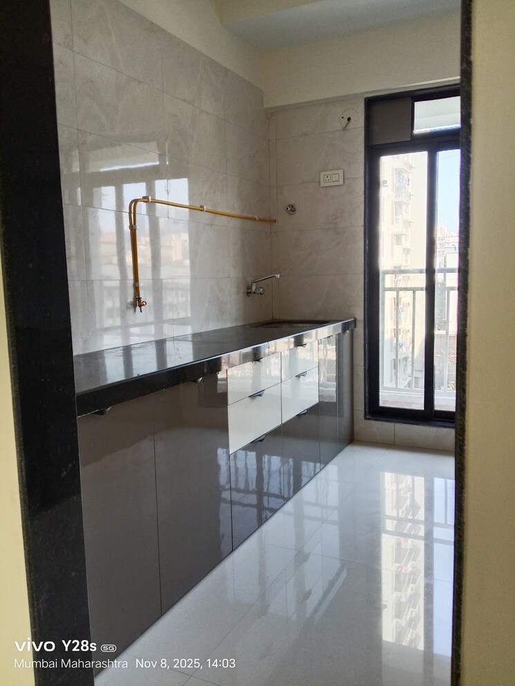 Kitchen, oxford-navrang-navkar 2 Bedroom 725 Sq.Ft. Apartment In Goregaon West Mumbai 9421014