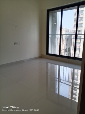 Room in 2 BHK Apartment at Oxford Navrang Navkar, Goregaon West – for Rent