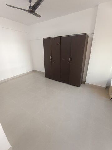 Room in 2 BHK Apartment at Powai Fortune CHS, Powai – for Rent