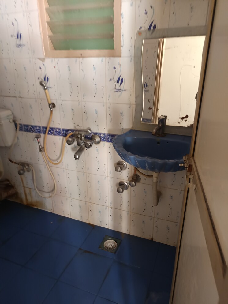 Team Area, powai-fortune-chs 2 Bedroom 750 Sq.Ft. Apartment In Powai Mumbai 9421029