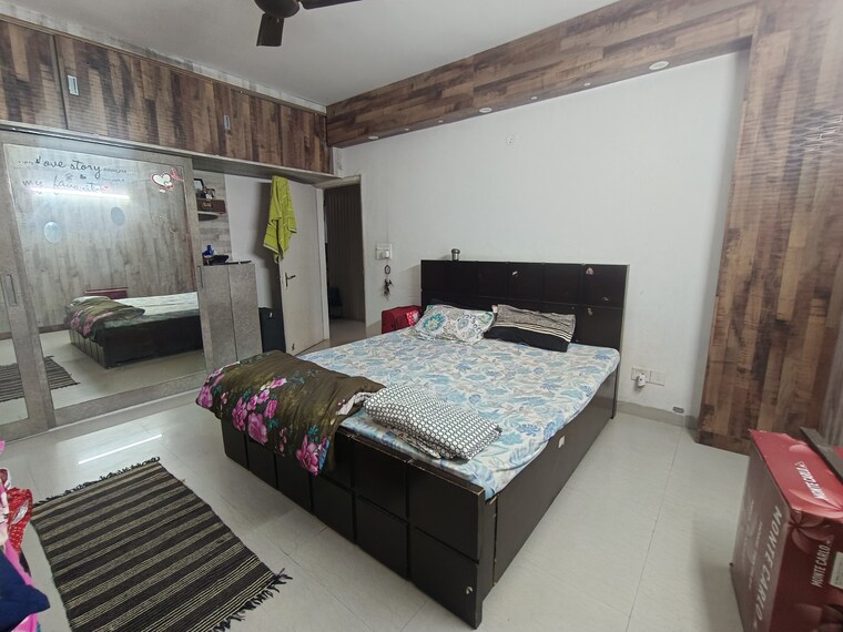 Bedroom, tulip-purple 4 Bedroom 2400 Sq.Ft. Apartment In Sector 69 Gurgaon 9421175