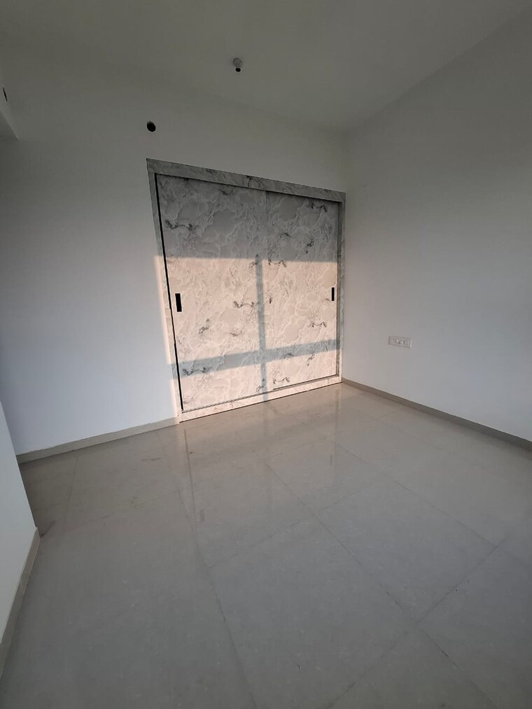 Room, kalpataru-immensa-b 2 Bedroom 598 Sq.Ft. Apartment In Kolshet Road Thane 9421098