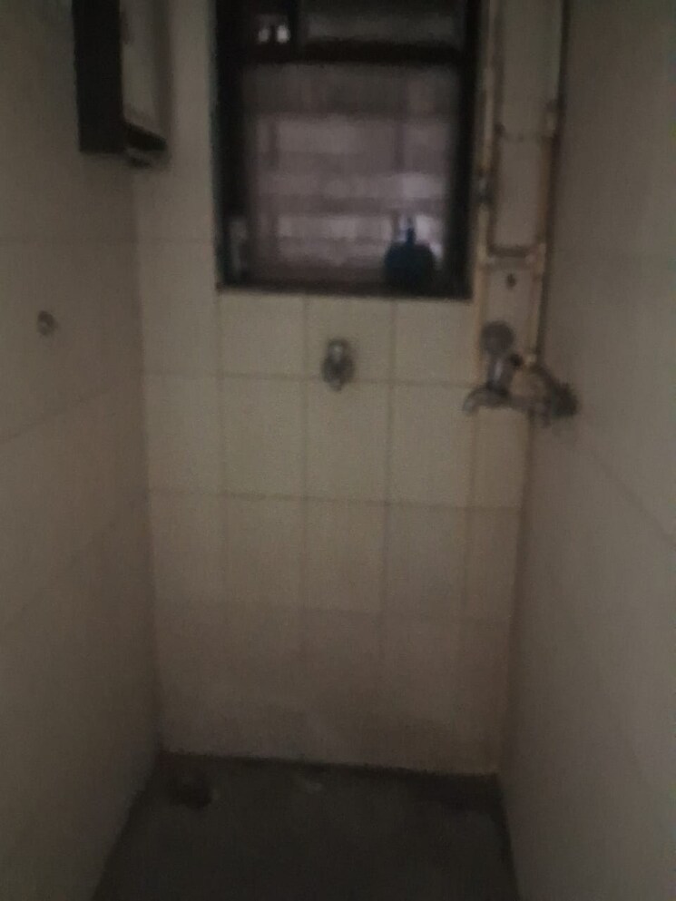 Bathroom, anuja-chs-dombivli-east 1 Bedroom 425 Sq.Ft. Apartment In Dombivli East Thane 9421103