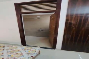 Furnished Amenities in 1 RK Builder Floor at Chattarpur – for Rent