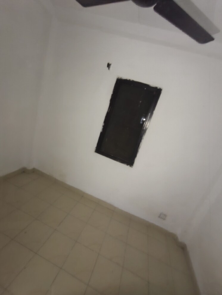 Room, sector 23 dwarka 1 Bedroom 450 Sq.Ft. Apartment In Sector 23 Dwarka Delhi 9421224