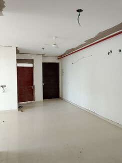 2 BHK + Extra Room Apartment For Sale in Omaxe Hazratganj Residency