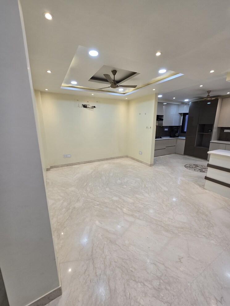 Room, dlf-atria 4 Bedroom 2800 Sq.Ft. Apartment In Dlf Phase ii Gurgaon 9421161