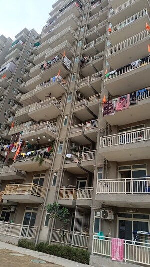 2 BHK Apartment For Sale in Conscient Habitat 78, Sector 78