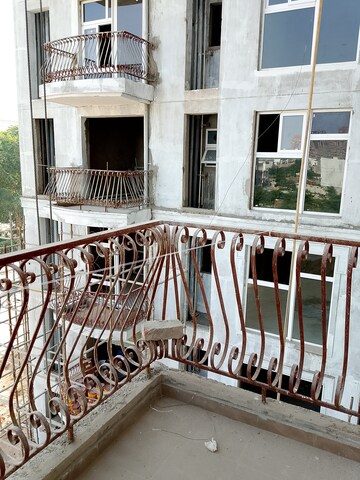 Balcony in 2 BHK Apartment at Omaxe Hazratganj Residency, Gomti Nagar – for Sale