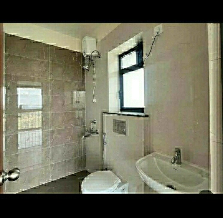 Bathroom, sudhir-mandke-affinity 1 Bedroom 650 Sq.Ft. Apartment In Koregaon Park Pune 9421294