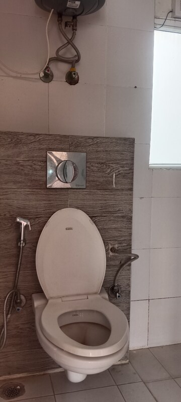 Attached Bathroom in 3 BHK Builder Floor at Orchid Island, Sector 51 – for Rent