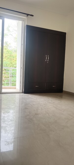 3 BHK Builder Floor For Rent in Orchid Island, Sector 51