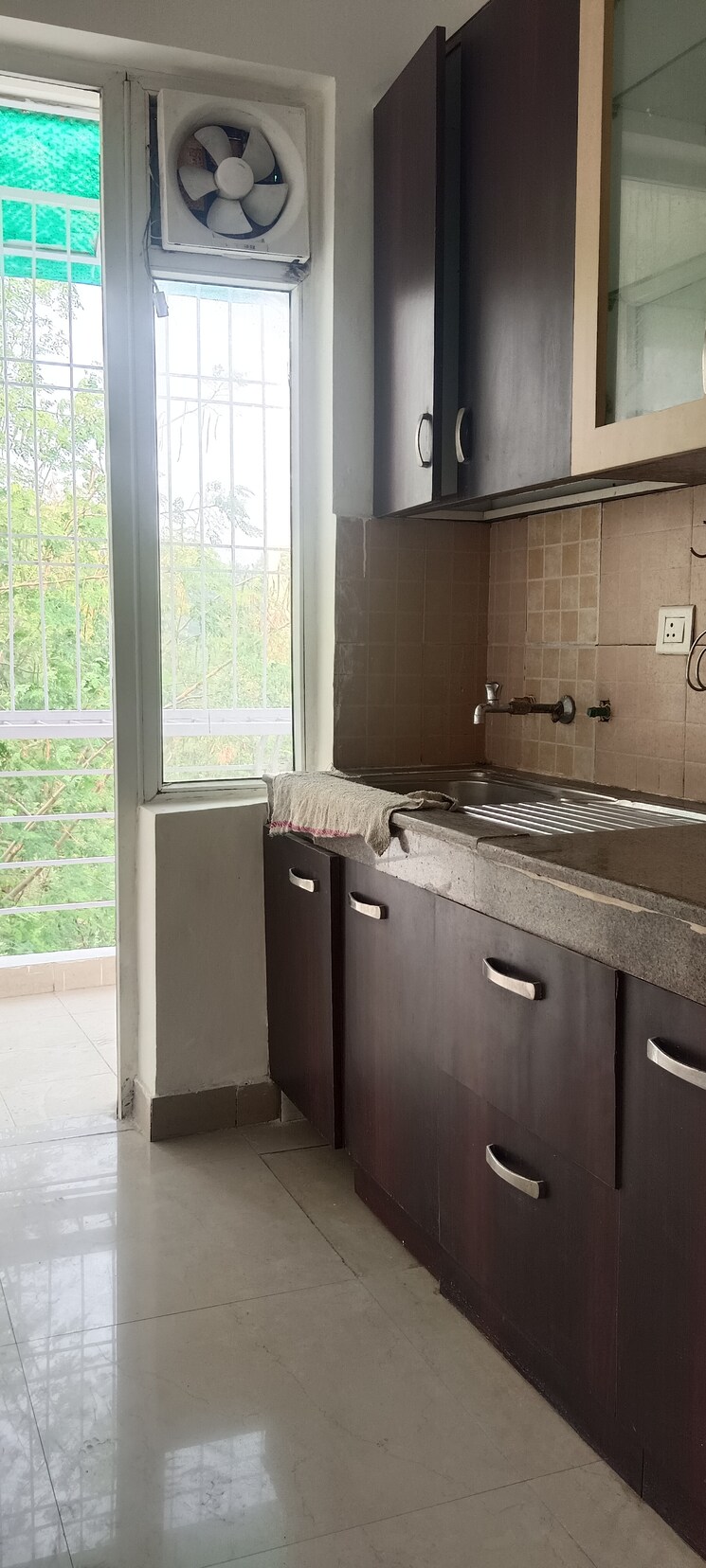 Kitchen, orchid-island 3 Bedroom 1550 Sq.Ft. Builder Floor In Sector 51 Gurgaon 9421388