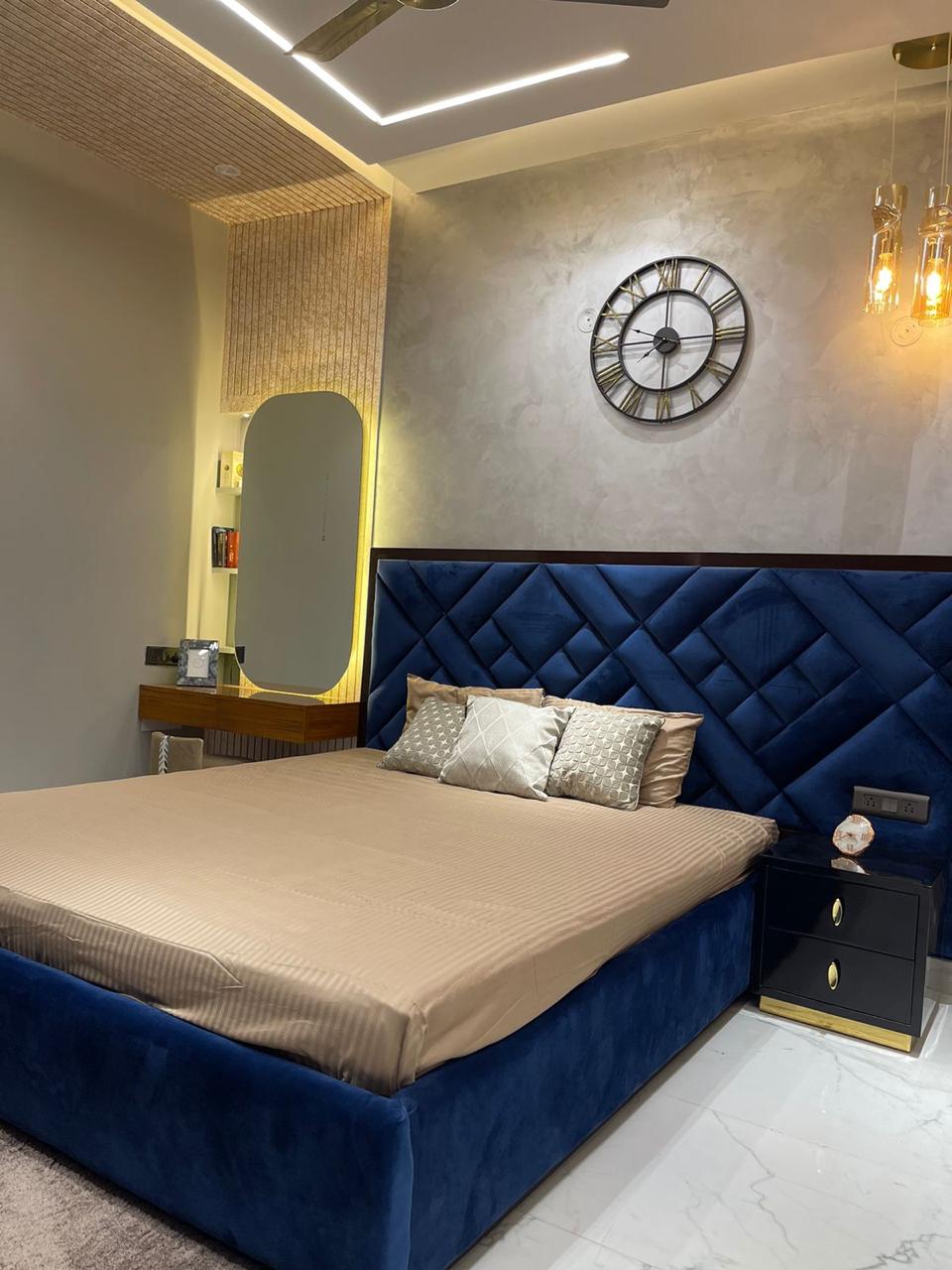 2 BHK + Study Room Builder Floor For Rent in DLF Phase II