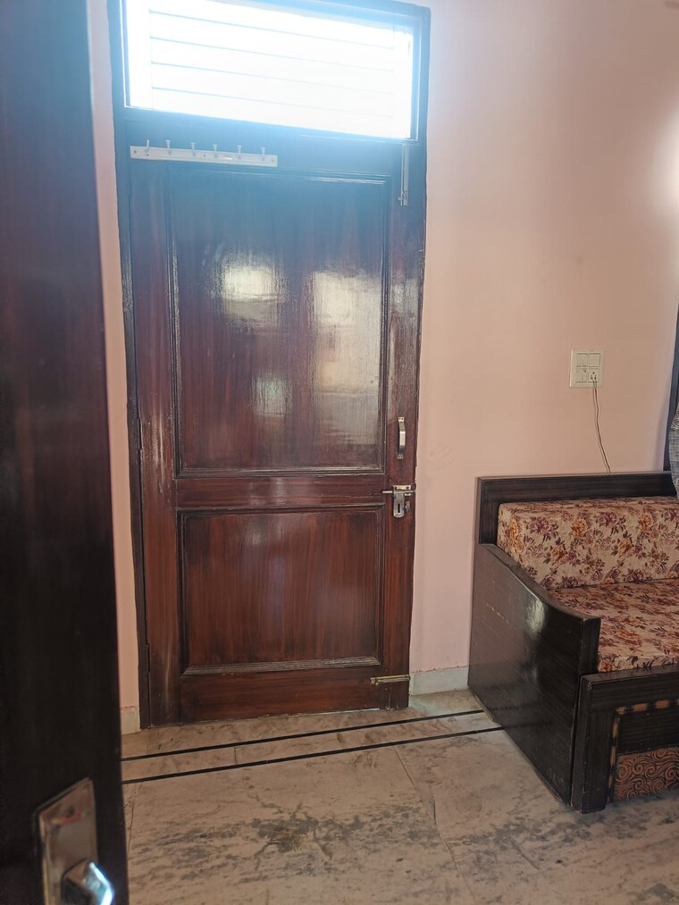 Living Room, kharar 1 RK 150 Sq.Yd. Independent House In Kharar Mohali 9421479