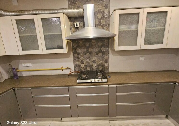 undefined, dlf phase ii 3 Bedroom 2000 Sq.Ft. Builder Floor In Dlf Phase ii Gurgaon 9421168