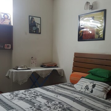 Bedroom in 2 BHK Apartment at Antriksh Golf View, Sector 78 – for Rent