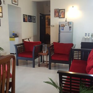 Living Room in 2 BHK Apartment at Antriksh Golf View, Sector 78 – for Rent