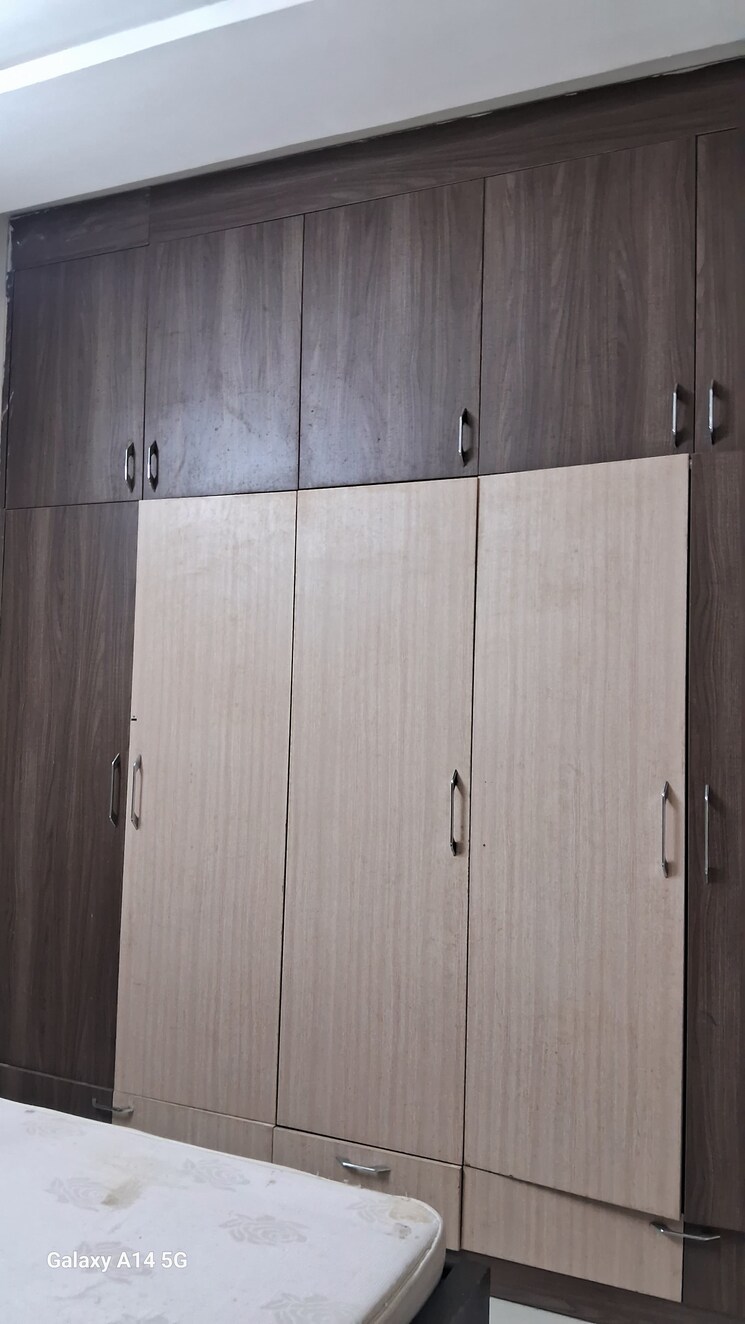 Bathroom, motiaz-royal-citi 3 Bedroom 1200 Sq.Ft. Apartment In Ambala Highway Zirakpur 9421564