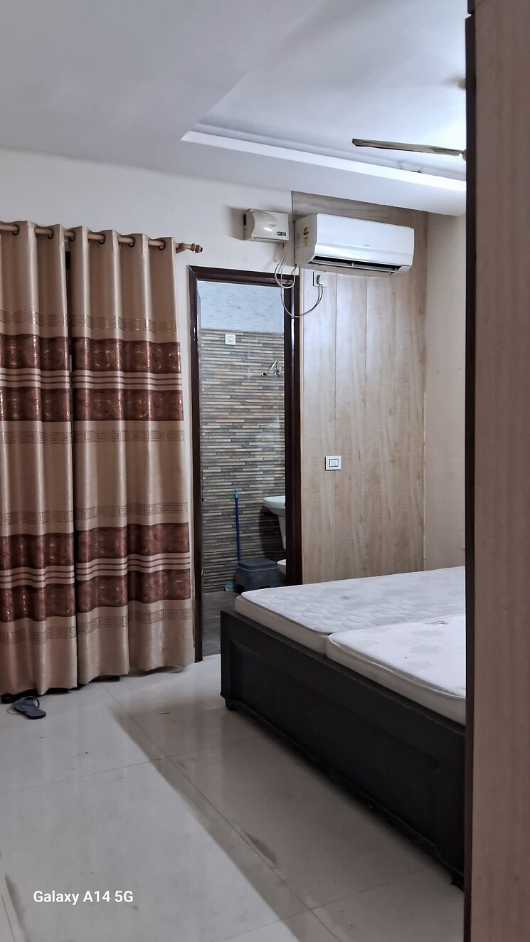 Room, motiaz-royal-citi 3 Bedroom 1200 Sq.Ft. Apartment In Ambala Highway Zirakpur 9421564