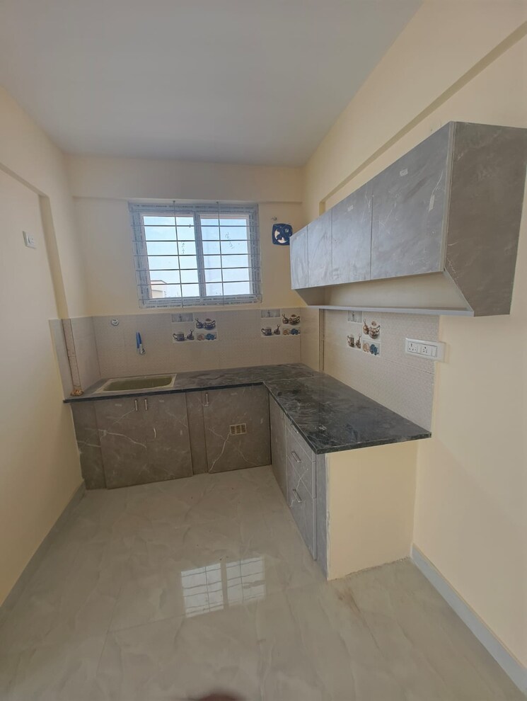 Kitchen, dlf phase ii 4 Bedroom 3500 Sq.Ft. Builder Floor In Dlf Phase ii Gurgaon 9421297