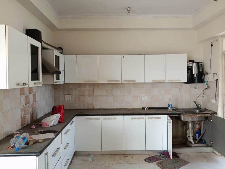 Kitchen, dlf phase ii 4 Bedroom 4500 Sq.Ft. Builder Floor In Dlf Phase ii Gurgaon 9421317