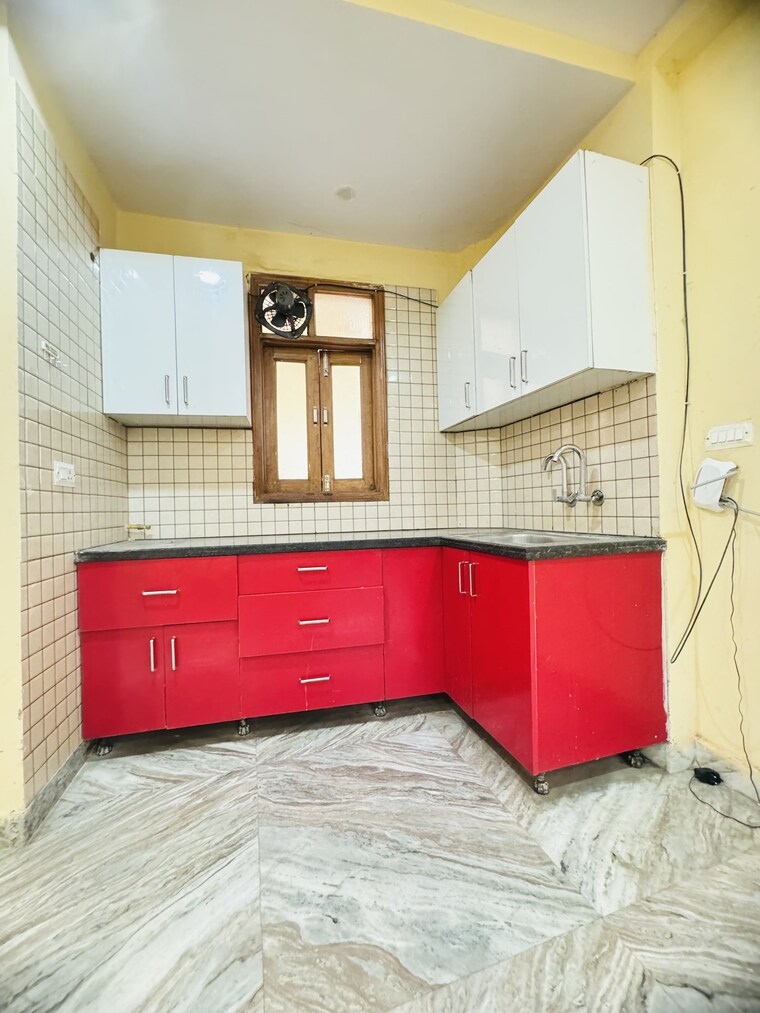 Kitchen, chattarpur 1 Bedroom 500 Sq.Ft. Builder Floor In Chattarpur Delhi 9421553