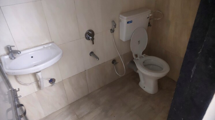 Bathroom, kalyani-height 1 Bedroom 425 Sq.Ft. Apartment In Kalyan West Thane 9421687